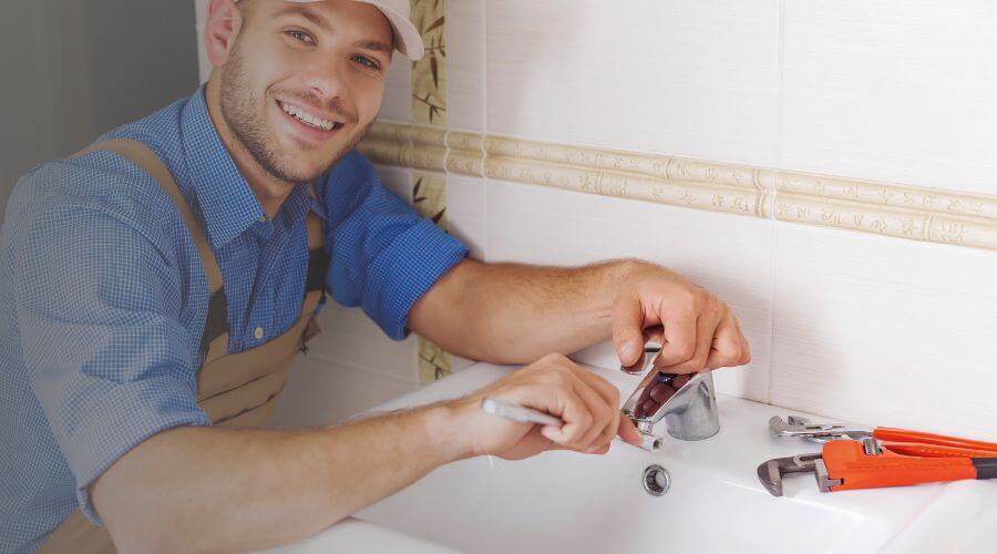Expert burst pipe repair services in Newcastle, TX